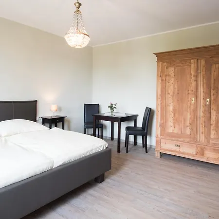 Altes Forsthaus-3