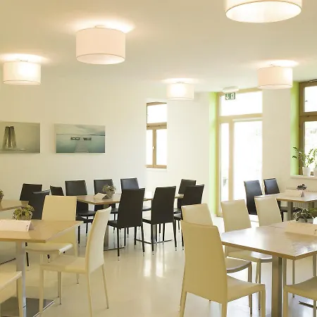 Hotel am Friedrichshof-2