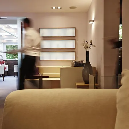 Hotel Bonjour-3