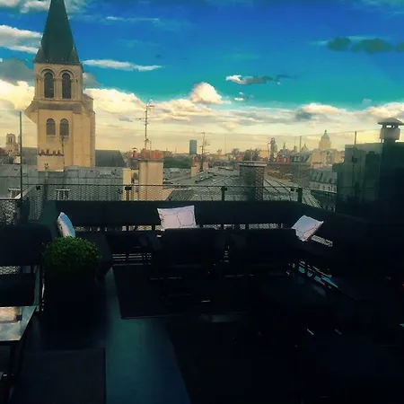 The place to be in Saint Germain des Près - Montana 2-3