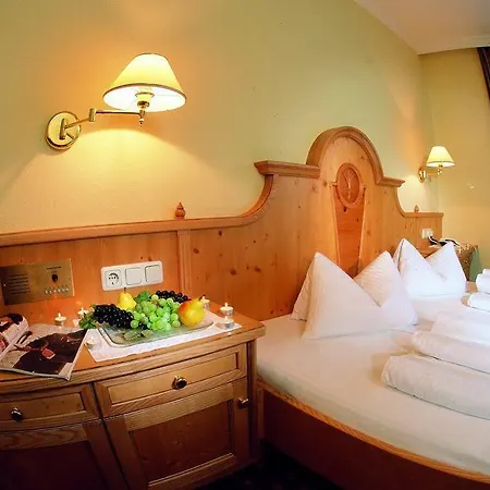 Hotel Berghof-3