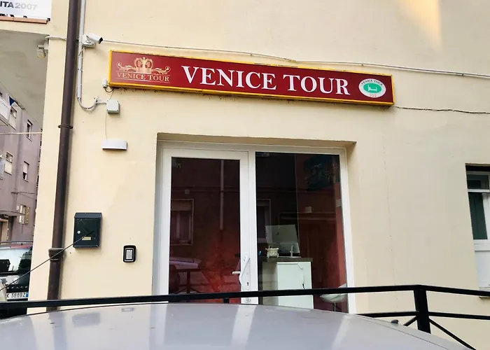 Hotel Venice Tour
