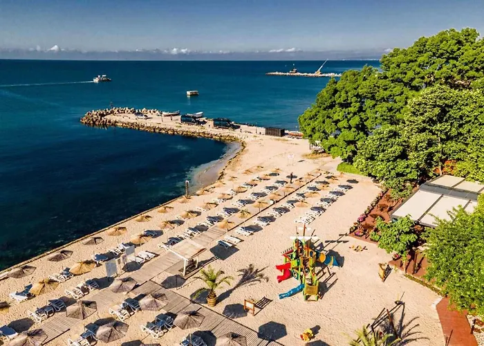 Royal Grand Hotel And Spa Kavarna