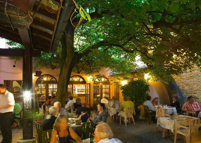 Hôtel Le Commerce Mirepoix 