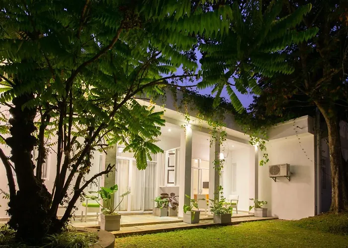 Waters Spring Hotel Kandy