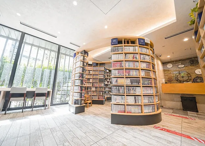 Quintessahotel Tokyohaneda Comic&Books