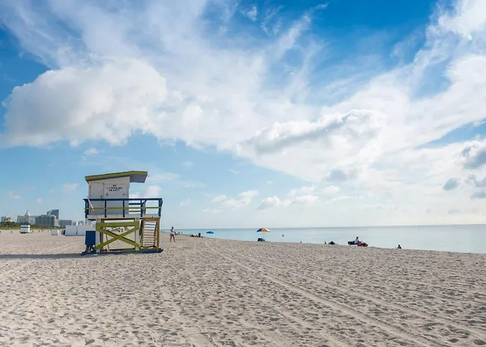 Geneva Hotel Miami Beach