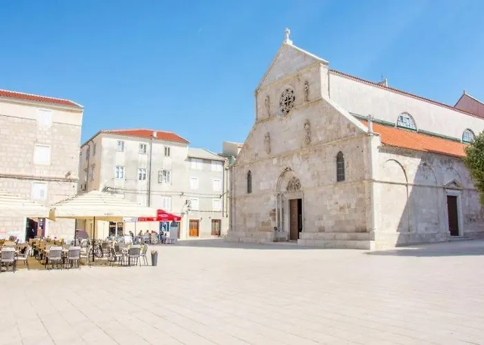 Villa Gabriel Pag Town