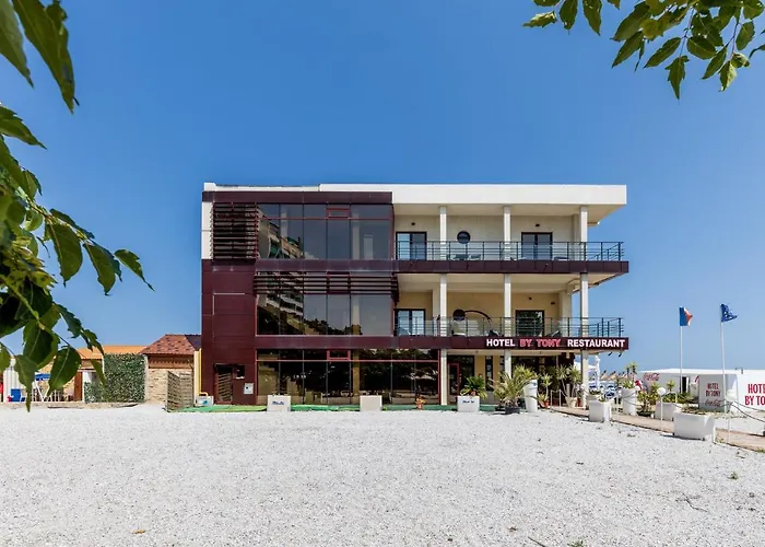 Hotel By Tony Mamaia