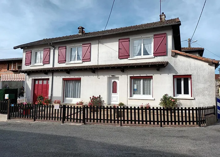 Hotel l'ancienne épicerie à Oradour-sur-Glane