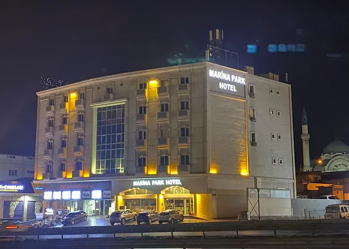 Marina Park Hotel