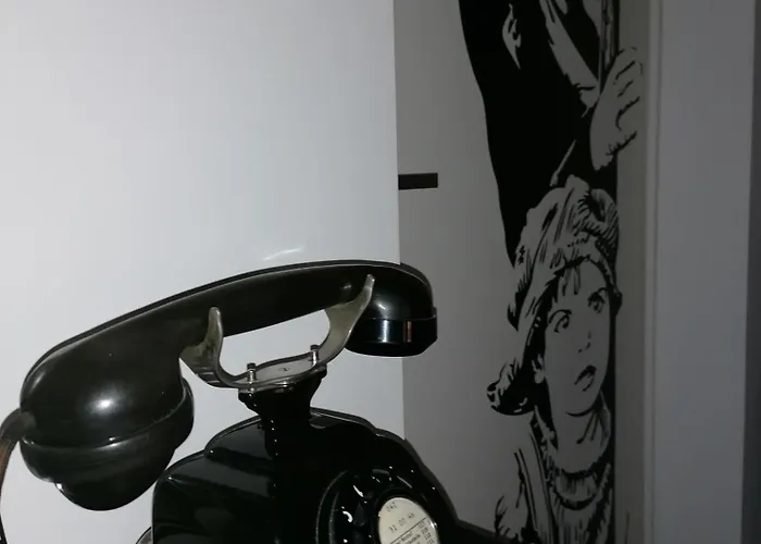 B&B 7E Art Vevey