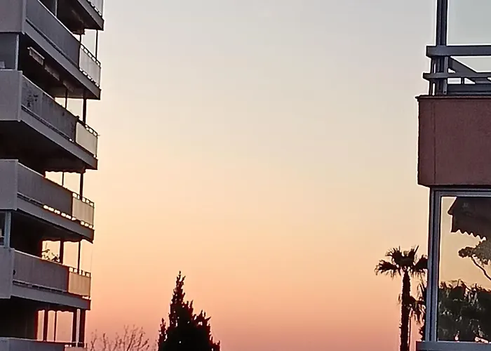 Hotel Chez Eric à Fréjus