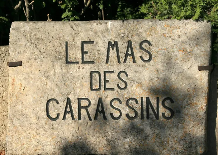Hotel Mas Des Carassins à Saint-Rémy-de-Provence