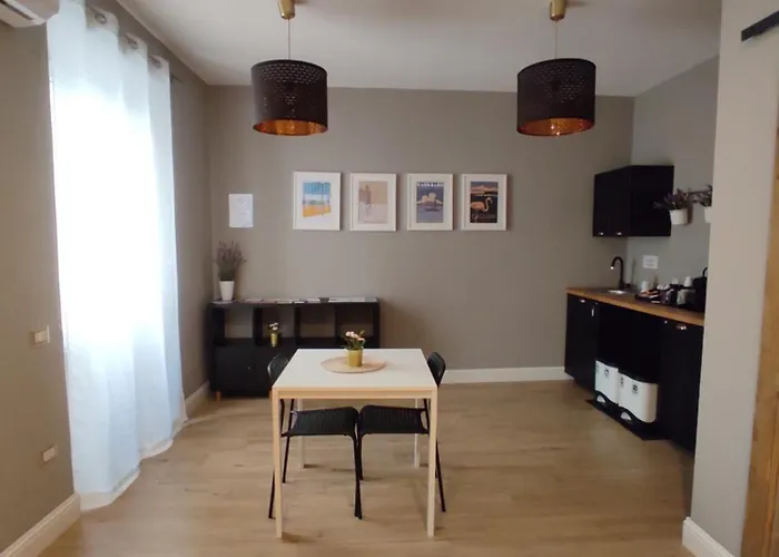 Manno Rooms B&B
