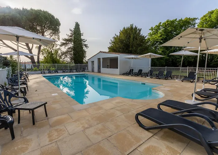 Logis LE RABELAIS Hôtel- Restaurant - SPA Fontenay-le-Comte
