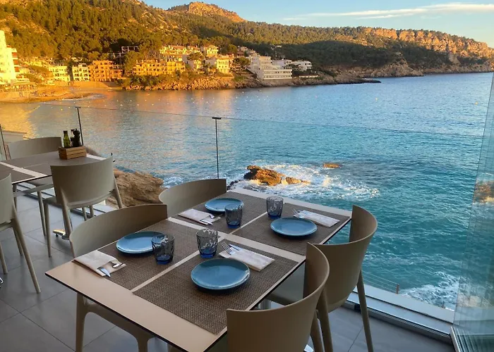 Hostal Dragonera