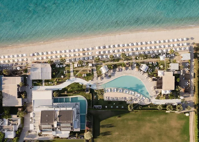 Blue Carpet Luxury Suites Pefkochori