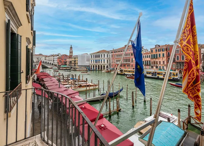 H10 Palazzo Canova Venedig