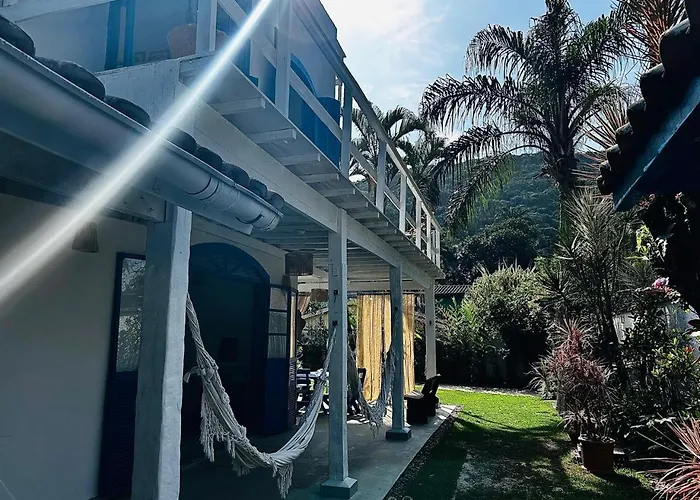 Casa Grega Vila Sao Sebastiao 