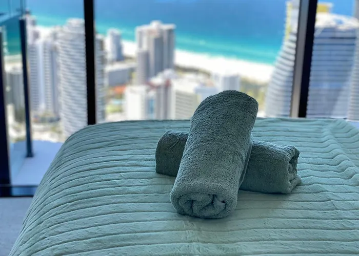 La Jolla Holiday Broadbeach Gold Coast