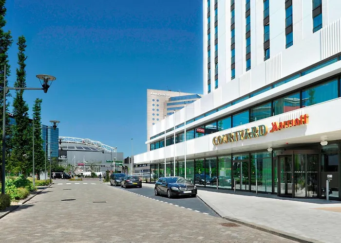 Courtyard By Marriott Amsterdam Hotel