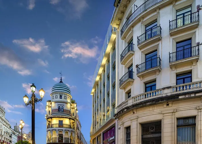 Querencia de Sevilla, Autograph Collection