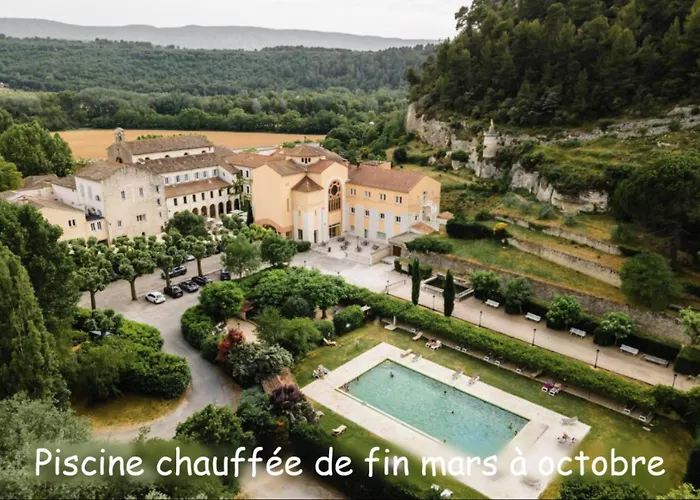 Hôtellerie Notre Dame de Lumières Goult