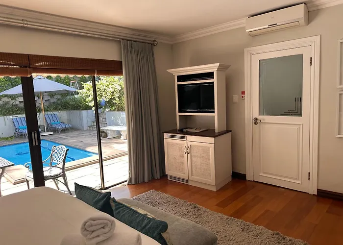 The Hamptons Guest House Durban