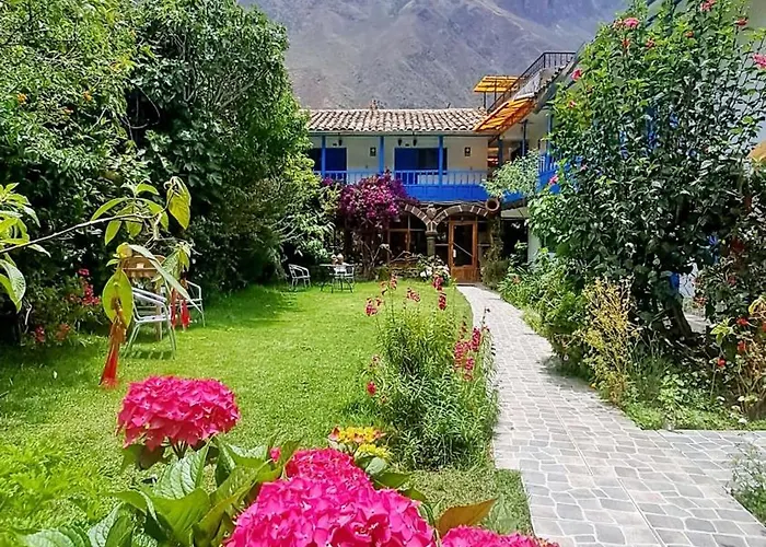 Las Portadas Ollantaytambo