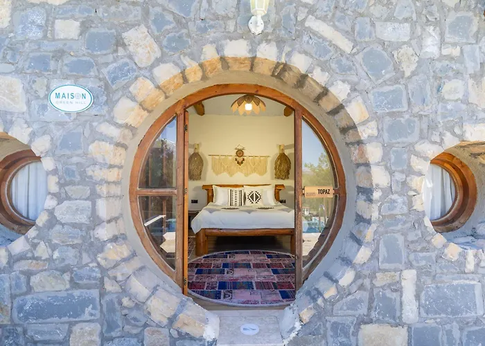 Maison Green Hill Hobbit Villas & Boutique Hotel