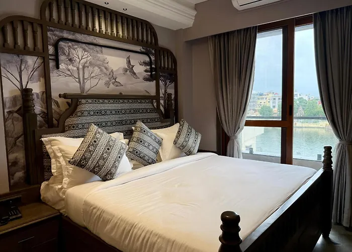 The Luxury Tiger At Lake Pichola