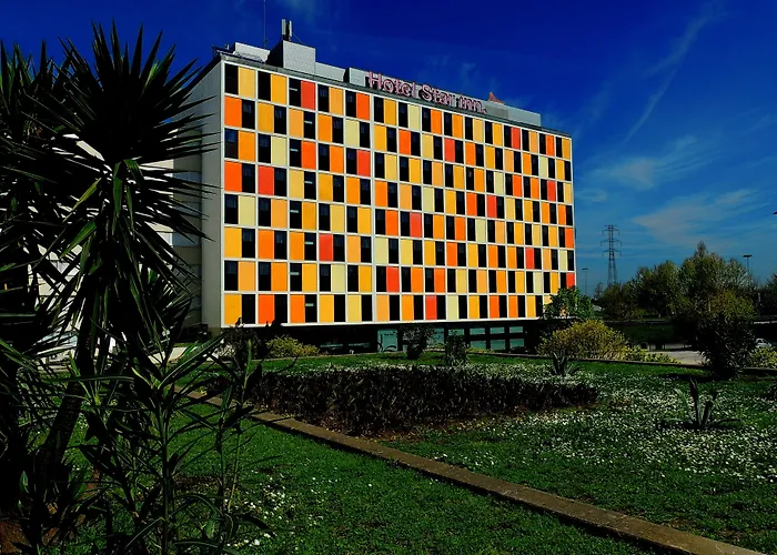 Star Inn Porto