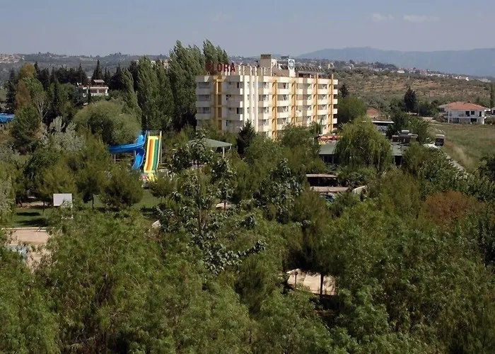 Hotel Flora Suites Soğucak
