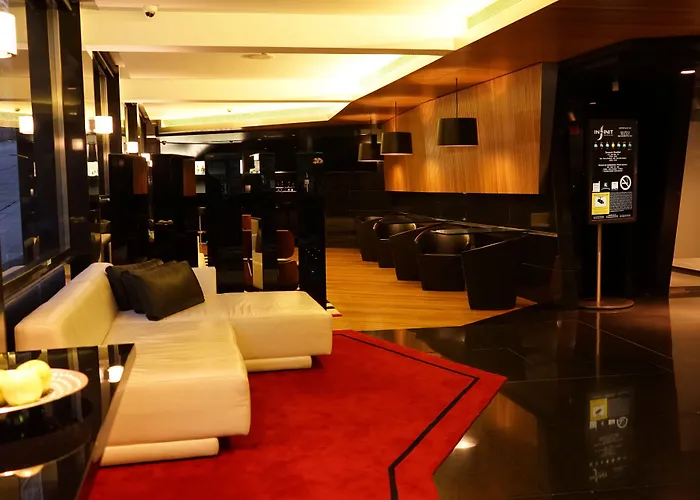 Hotel Inffinit Vigo