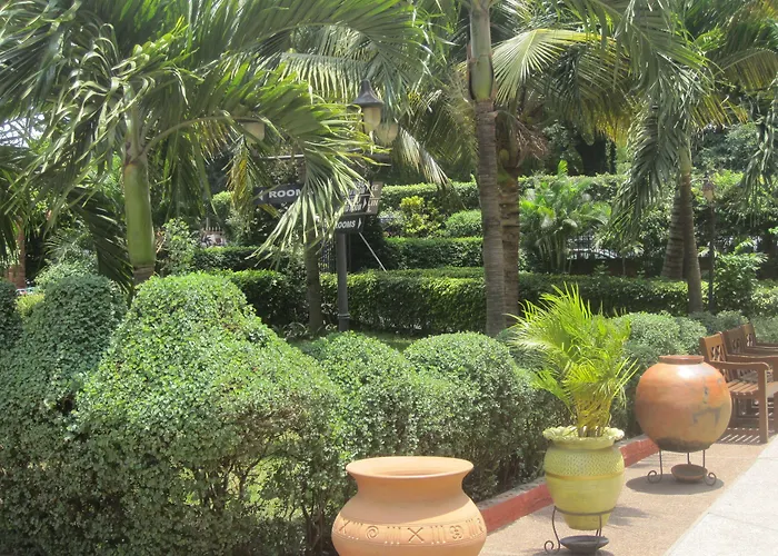 Coconut Grove Regency Hotel Accra