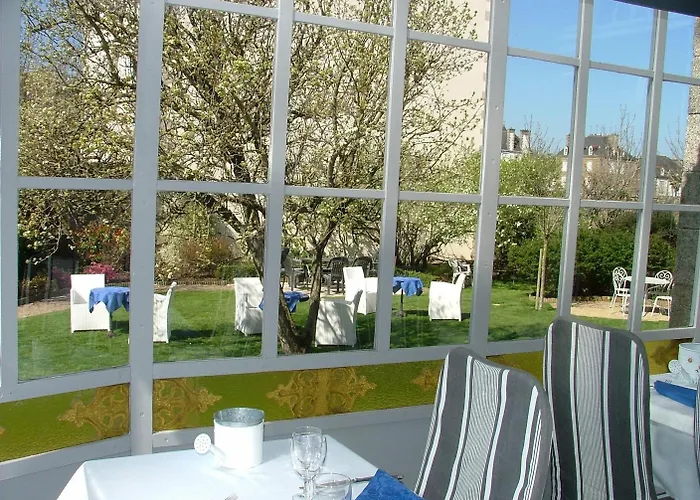 Logis Hotel L'europe Pontivy