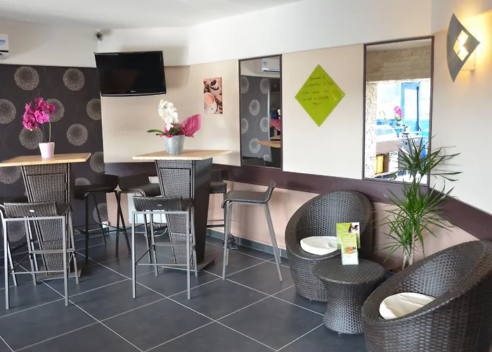 Hotel Macon la Salle Saint-Albain