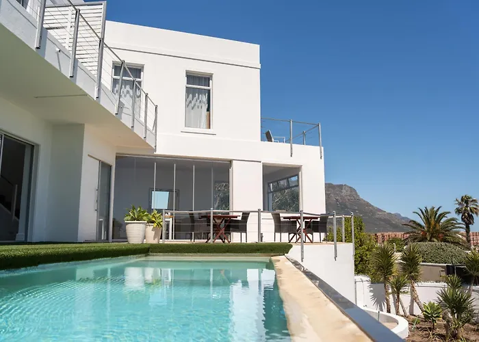 Finchley Guesthouse In Camps Bay Cape Town