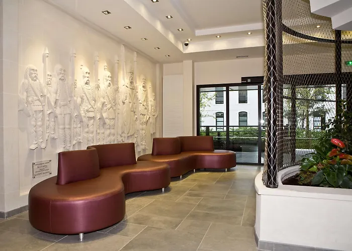 Best Western Plus Hotel des Francs Soissons