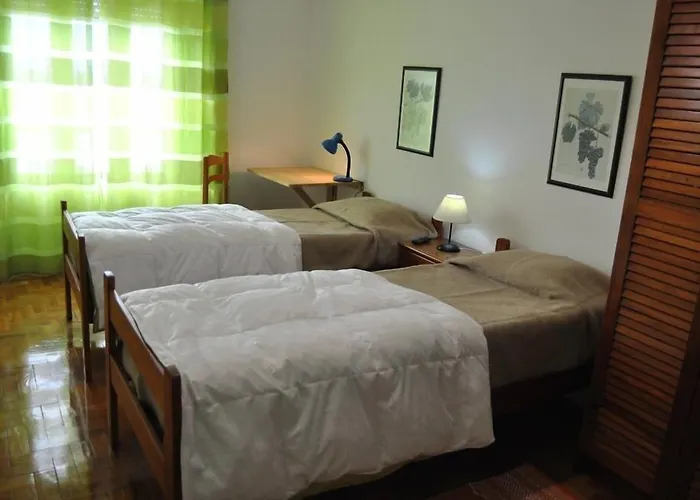 Tagus Host - 40308Al- 44211Al Hotel Santarém