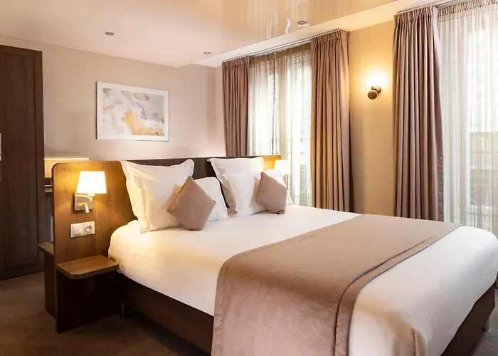 Hotel Choiseul Opera Paris