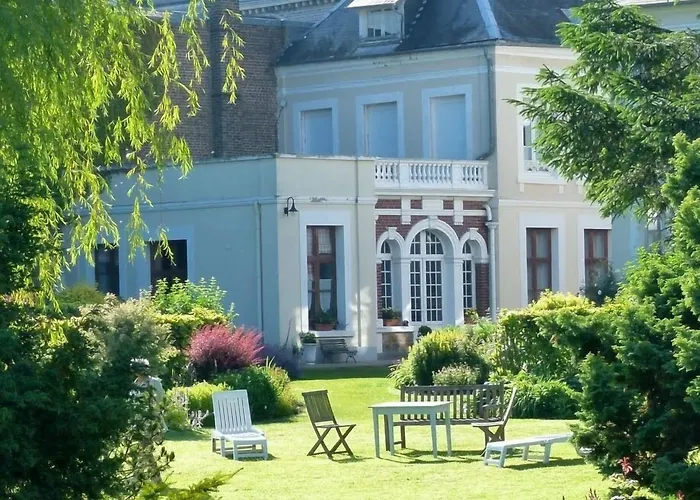 Au Jardin Des Deux Ponts Bed and Breakfast Abbeville