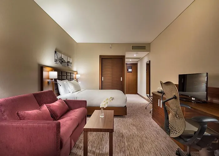 Hilton Garden Inn Izmir Bayrakli