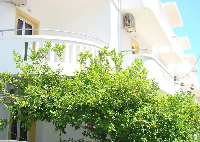Diamond Apartments & Suites Chersonissos