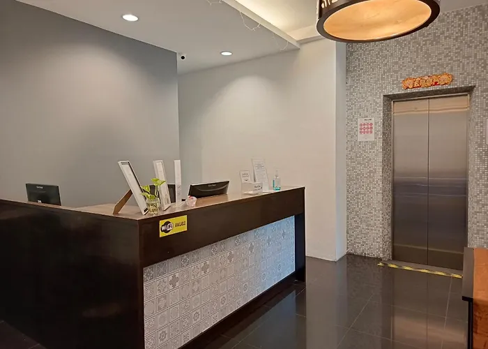 So Hotel George Town