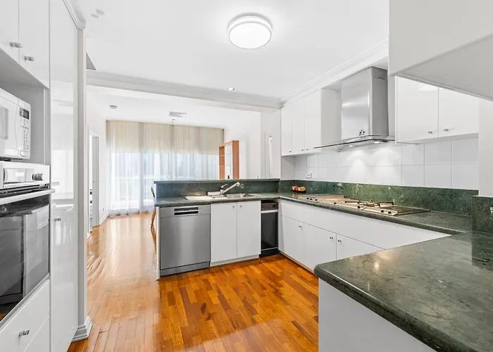 Clarion Suites Gateway Melbourne City