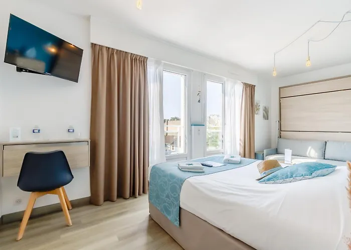 Hotel La Cote Oceane- Bureau- 250 m plage Saint-Jean-de-Monts