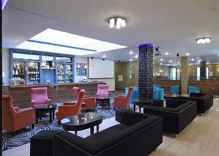 Carlsbad Inn Hotel & Apartments