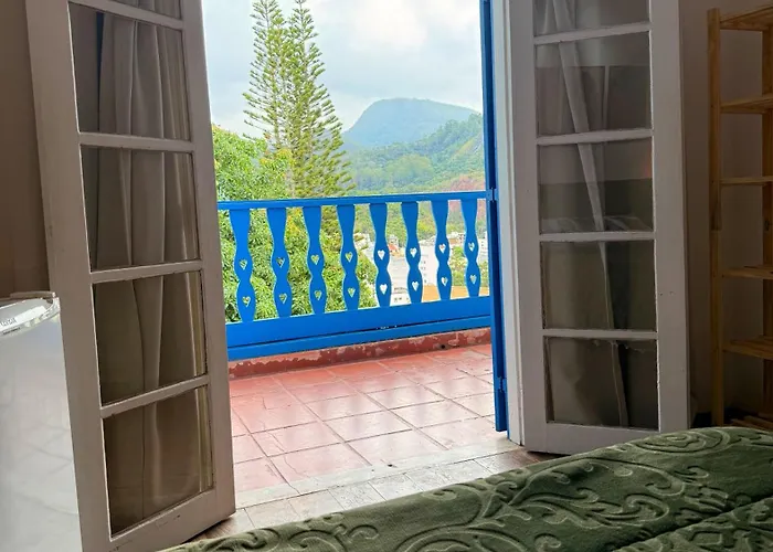 Hotel Montanas